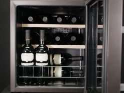 Personalisierter Weinkühlschrank 15 Flaschen, weiß matt