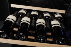 Professioneller Weinkühlschrank 54 Flaschen, klimatisiert, Luxury